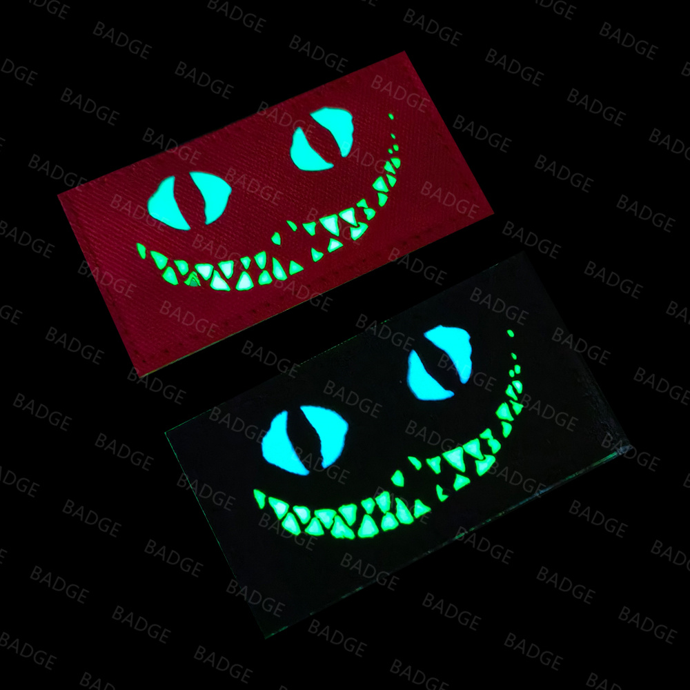 Glow in The Dark Patches Cat D - Hunting Blind Fabric のレビューと価格