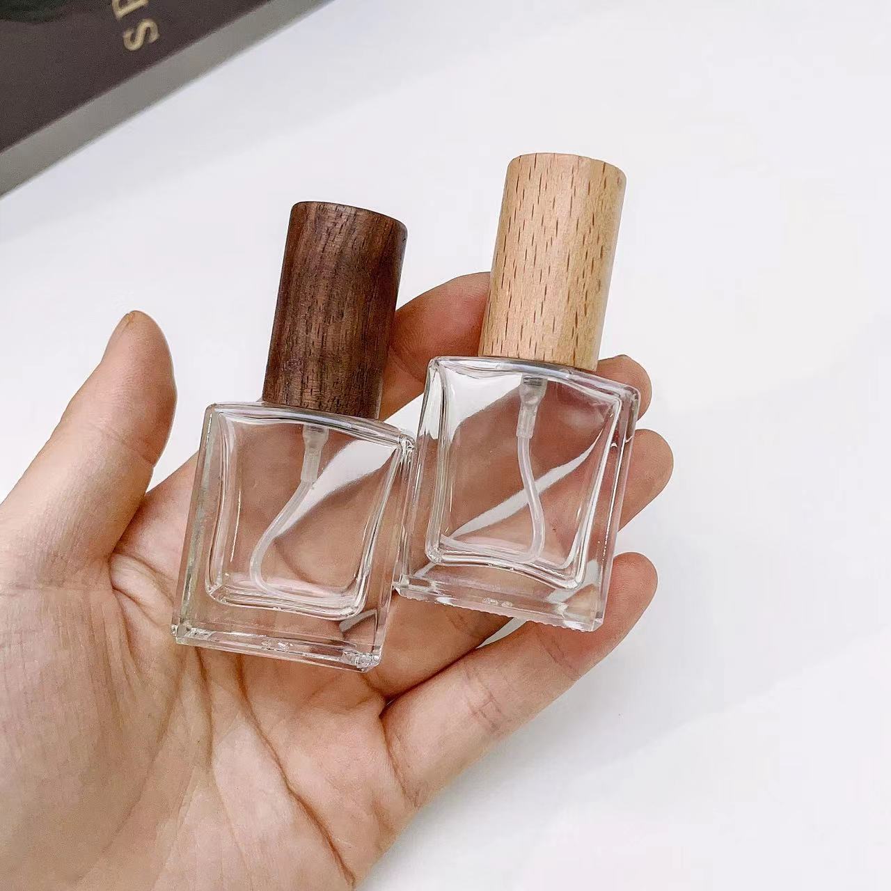 10ml Transparent Thick Glass P - Scent Eliminator Spray のレビューと価格
